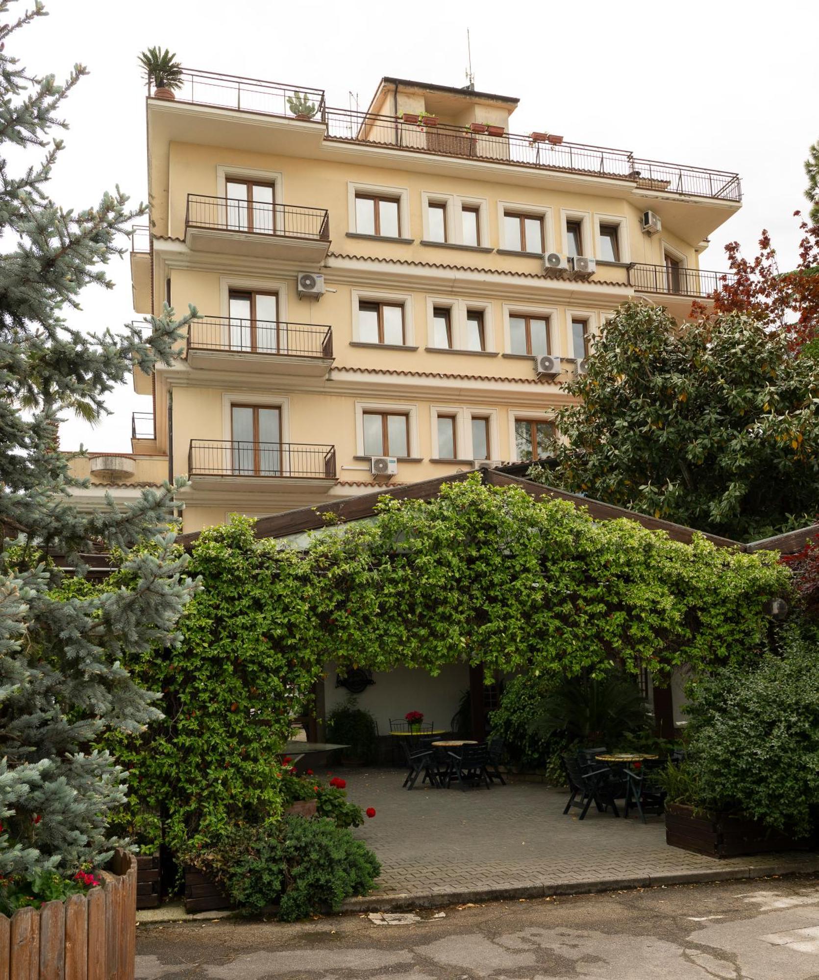 Hotel La Rotonda Cepagatti