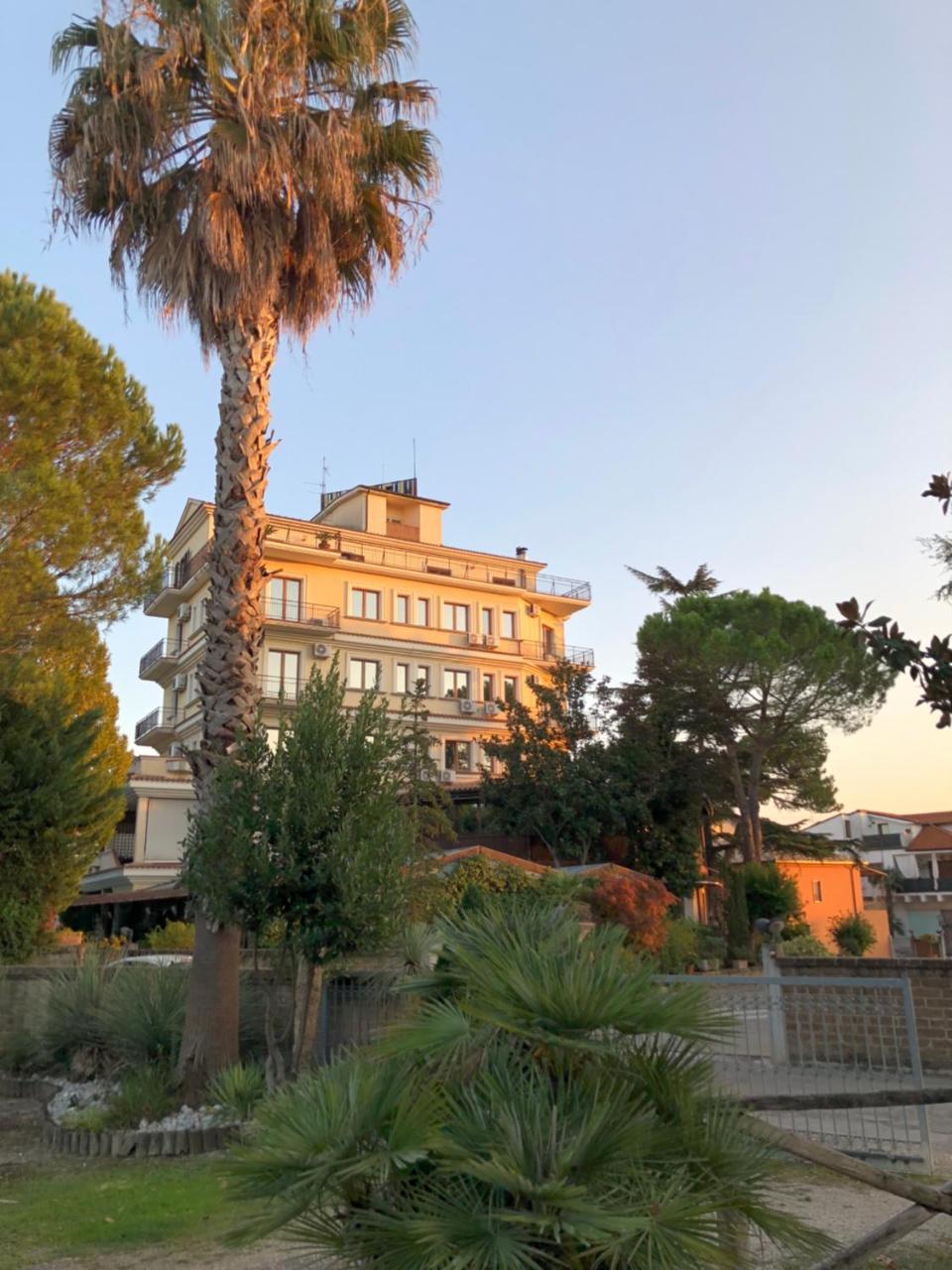 La Rotonda 3* Cepagatti